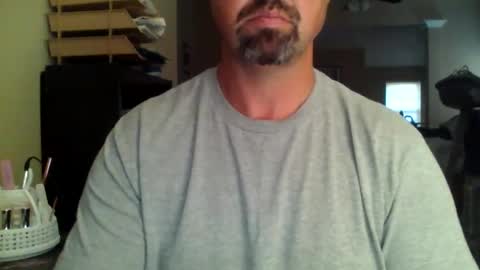 nvrenuff1979 online show from 12, 11, 2025