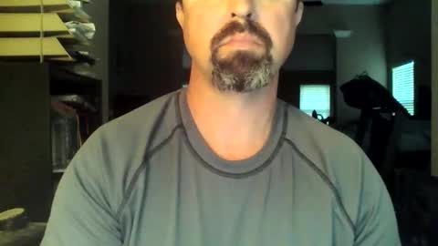 nvrenuff1979 online show from 30, 3, 2026