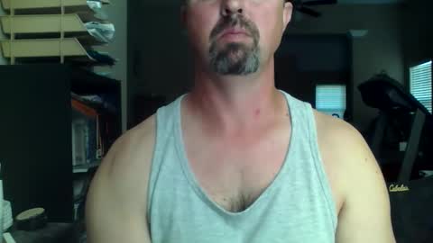 nvrenuff1979 online show from 19, 4, 2026