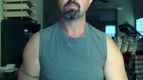 nvrenuff1979 online show from 9, 6, 2026