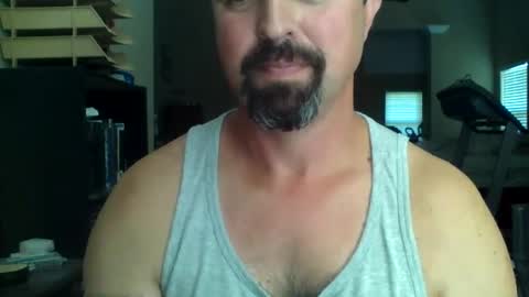 Snapshot of nvrenuff1979 chatting on 18, 6, 2026 nvrenuff1979 online show from 18, 6, 2026