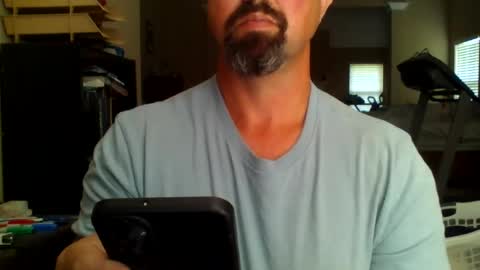 Snapshot of nvrenuff1979 chatting on 28, 7, 2026 nvrenuff1979 online show from 28, 7, 2026