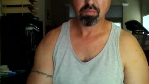 Snapshot of nvrenuff1979 chatting on 3, 8, 2026 nvrenuff1979 online show from 3, 8, 2026