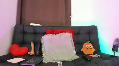 Nia online show from 22, 2, 2025