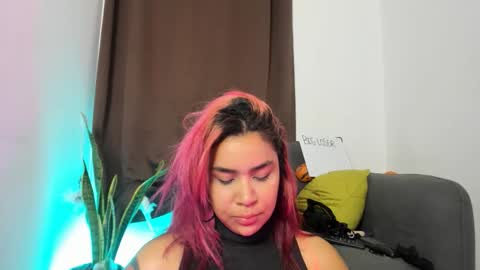 Nia online show from 13, 11, 2025