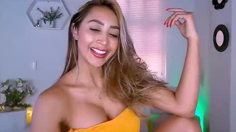 Snapshot of nycole_1988 chatting on 23, 1, 2025 Nycole online show from 23, 1, 2025