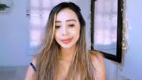 Snapshot of nycole_1988 chatting on 9, 9, 2025 Nycole online show from 9, 9, 2025