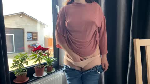 Nicol online show from 4, 2, 2025