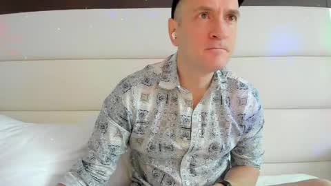 Snapshot of nyhudsonvalleyfun chatting on 2, 4, 2026 HudsonValleyNYfun online show from 2, 4, 2026