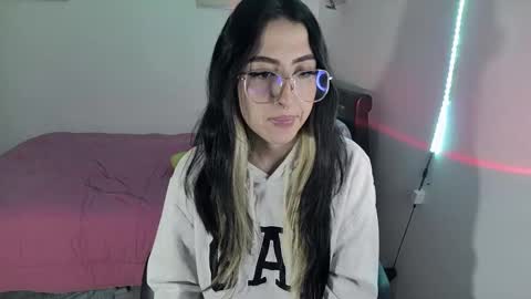 Snapshot of nymph_frida chatting on 29, 1, 2025 Frida online show from 29, 1, 2025