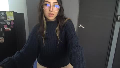 Snapshot of nymph_frida chatting on 7, 3, 2025 Frida online show from 7, 3, 2025