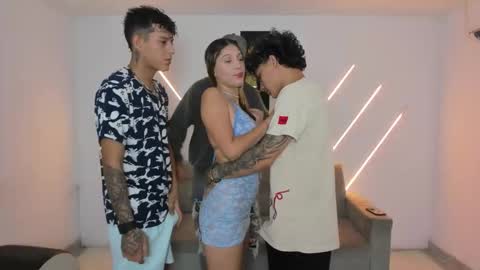 nympho_nathy_sophi online show from 9, 2, 2026