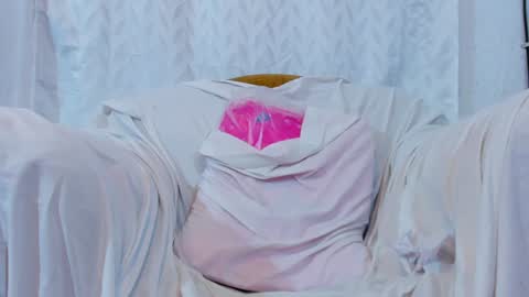 Snapshot of nymphomania9599 chatting on 12, 1, 2025 xionela gates online show from 12, 1, 2025