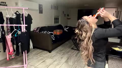 nymphomaticbaby online show from 20, 11, 2025