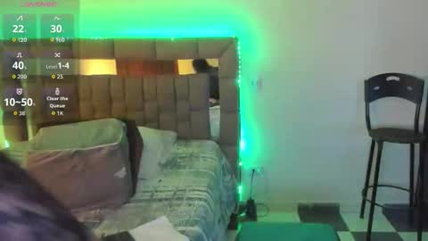 Snapshot of nyomi_browm chatting on 4, 11, 2025 nyomi browm online show from 4, 11, 2025