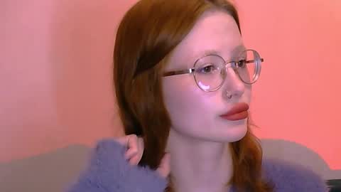 Snapshot of nyra_thira chatting on 24, 5, 2026 nyra_thira online show from 24, 5, 2026