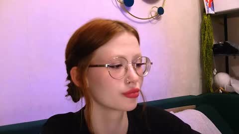 Snapshot of nyra_thira chatting on 16, 6, 2026 nyra_thira online show from 16, 6, 2026