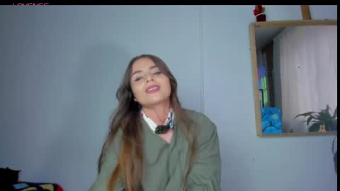 Laura nyu online show from 30, 3, 2026