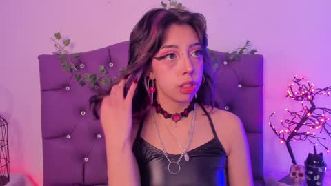   online show from 3, 12, 2024