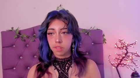   online show from 10, 12, 2024