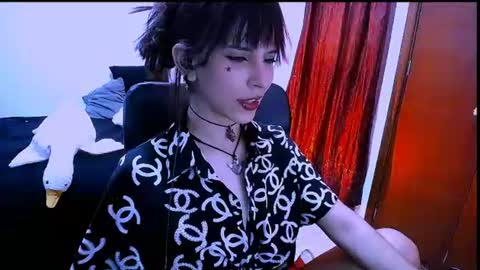 Snapshot of nyxxei chatting on 16, 7, 2026 Nyxxei online show from 16, 7, 2026