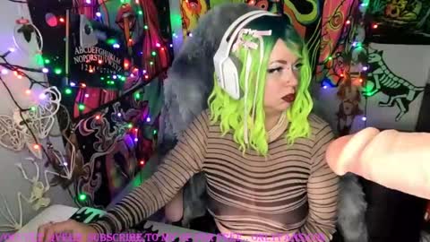 occvlt qveen online show from 20, 9, 2025