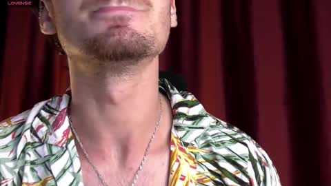 Snapshot of oceanheat chatting on 23, 10, 2025 OceanHeart online show from 23, 10, 2025