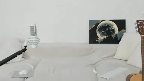 Liana online show from 7, 4, 2026