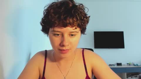 Evie online show from 2, 2, 2026