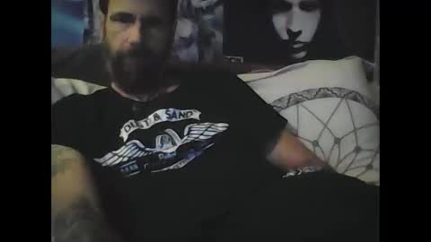 Snapshot of oedipe666 chatting on 4, 12, 2024 oedipe666cam online show from 4, 12, 2024