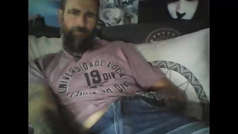 Snapshot of oedipe666 chatting on 26, 9, 2025 oedipe666cam online show from 26, 9, 2025