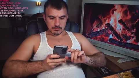 Snapshot of officeman7 chatting on 6, 3, 2025 officeman7 online show from 6, 3, 2025