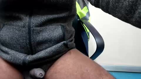 officeslutx69 online show from 30, 6, 2026