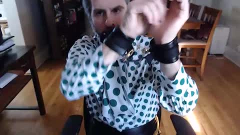 Snapshot of officetest101 chatting on 18, 2, 2026 officetest101 online show from 18, 2, 2026