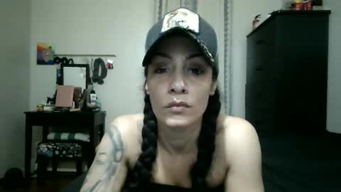 Lit en Cama online show from 19, 10, 2025