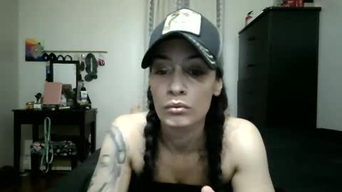 Lit en Cama online show from 11, 11, 2025