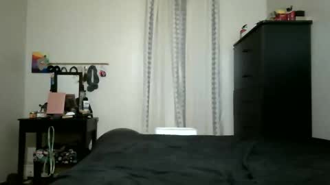 Lit en Cama online show from 15, 11, 2025