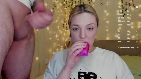 Emma  Alex online show from 2, 5, 2026