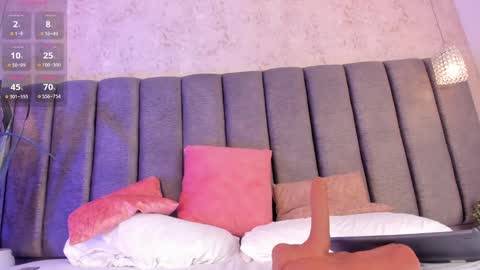 Holly online show from 12, 2, 2025