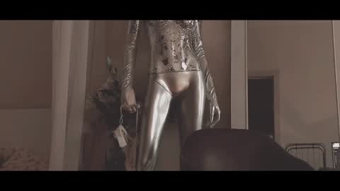 your dear Lilith Chapman online show from 9, 6, 2026