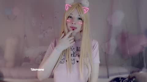 Snapshot of oh_pichuu chatting on 22, 9, 2025 Milly online show from 22, 9, 2025