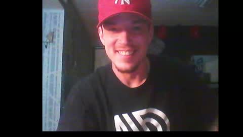 Snapshot of oh_you_know69 chatting on 30, 12, 2024 who dares toss me some tips lets have fun online show from 30, 12, 2024