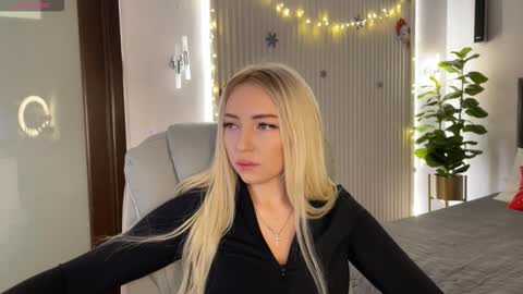 Emma online show from 19, 12, 2025