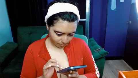 ohmysqueak online show from 17, 4, 2026