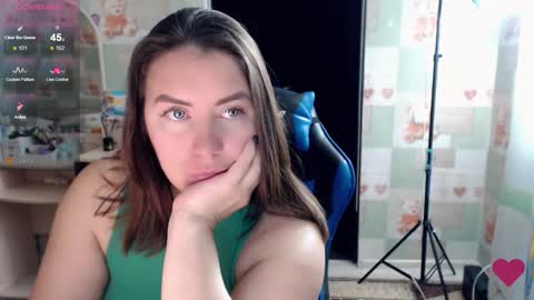 Eve every day Moscow time from 8 am to 16 pm online show from 3, 12, 2025