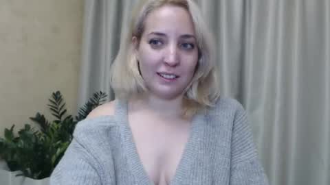 Snapshot of ohsweetiren chatting on 14, 12, 2024 Iren online show from 14, 12, 2024
