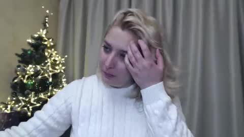 Snapshot of ohsweetiren chatting on 23, 12, 2024 Iren online show from 23, 12, 2024