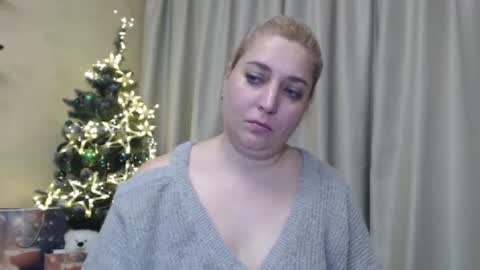 Snapshot of ohsweetiren chatting on 24, 12, 2024 Iren online show from 24, 12, 2024