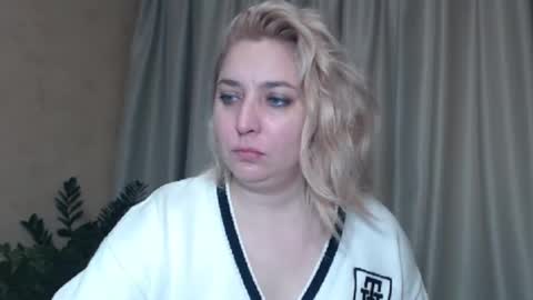 Snapshot of ohsweetiren chatting on 10, 1, 2025 Iren online show from 10, 1, 2025