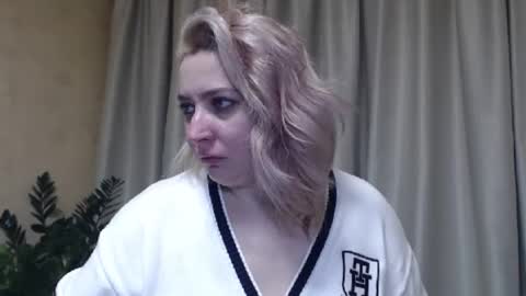 Snapshot of ohsweetiren chatting on 26, 1, 2025 Iren online show from 26, 1, 2025